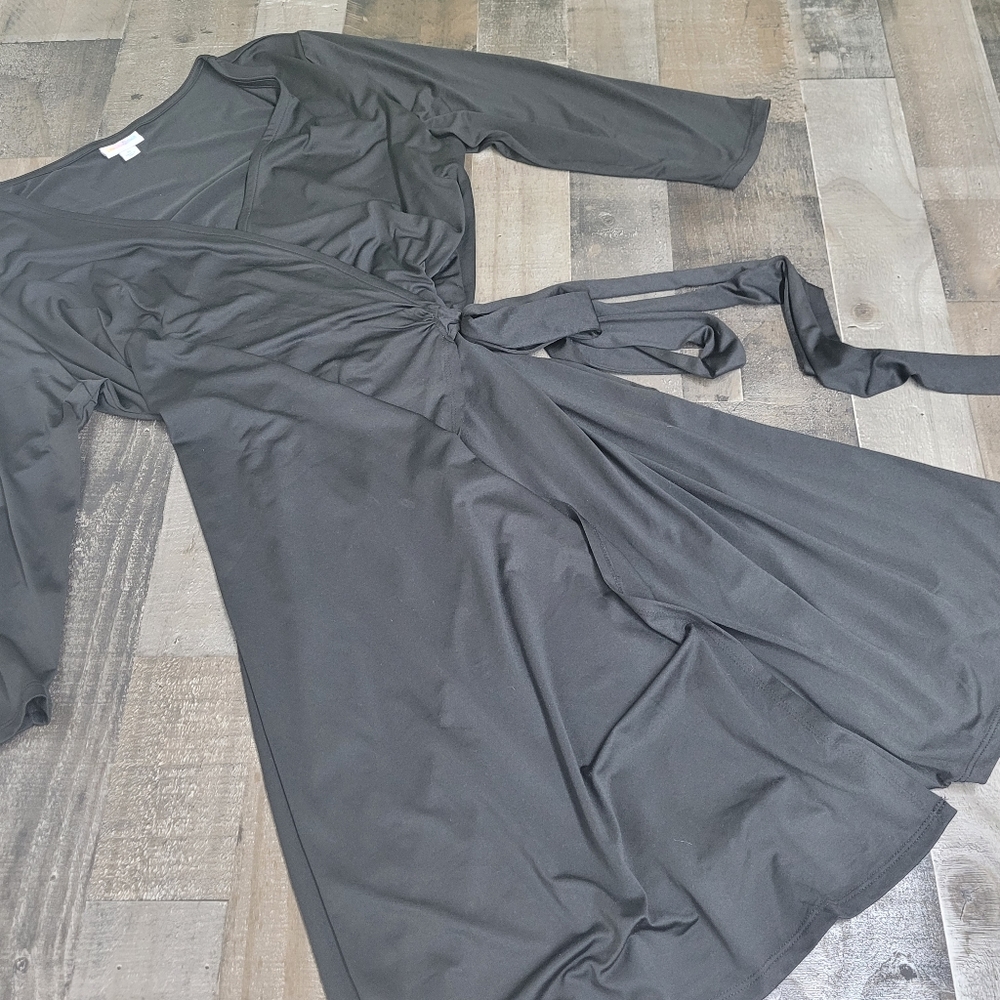 Lularoe Michelle wrap dress